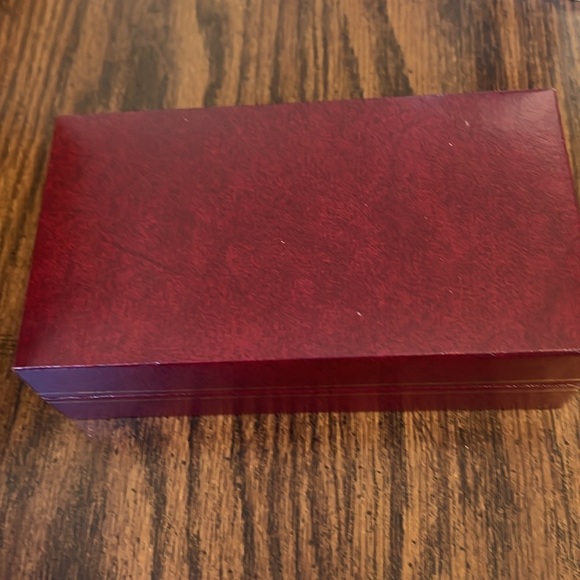 NIB & $75 tag for 1996 Ladies Interchangeable Precious Moments Watch Set Valdawn - Picture 6 of 8